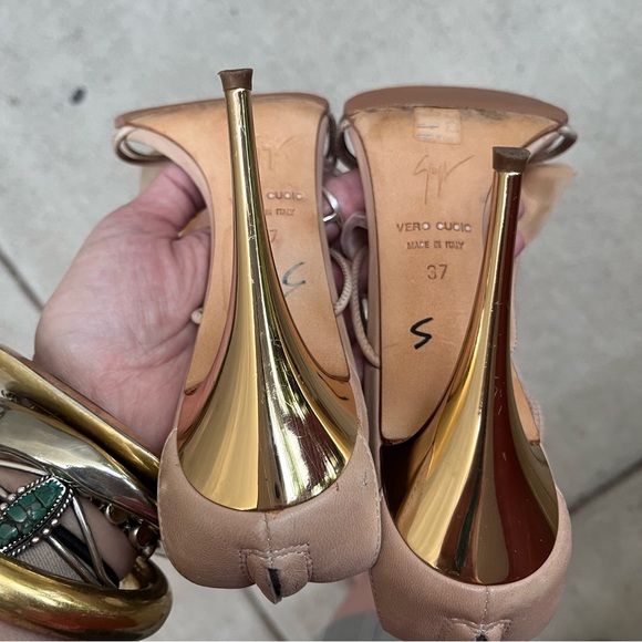 Giuseppe Zanotti Organza Flower Appliqué Heels – Size 37 - Picture 7 of 9